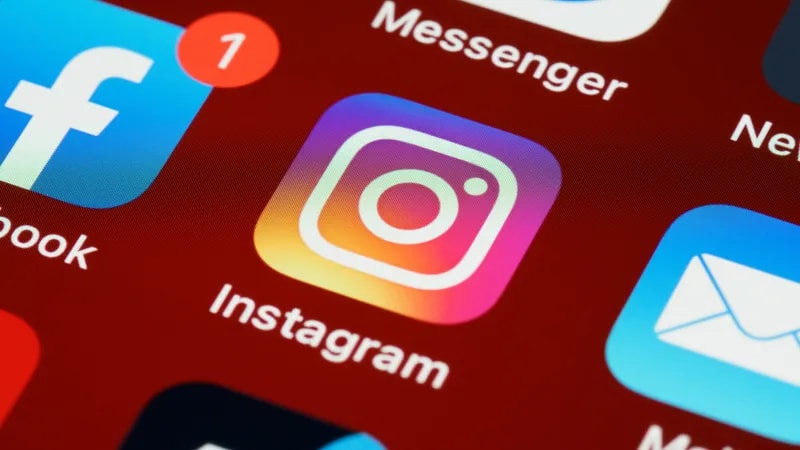 "Койшубаева 500 000 тенге": странный пост в Instagram обошелся казахстанцу в круглую сумму