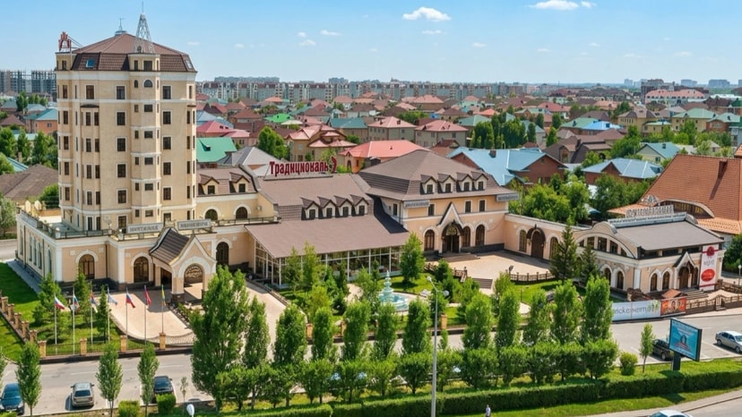 Hotel and restaurant complex «Traditional»